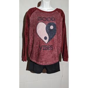 Gold Rush Good Vibe Heart Yin Yang Burgundy Fuzzy Pullover Top Sweatshirt Medium